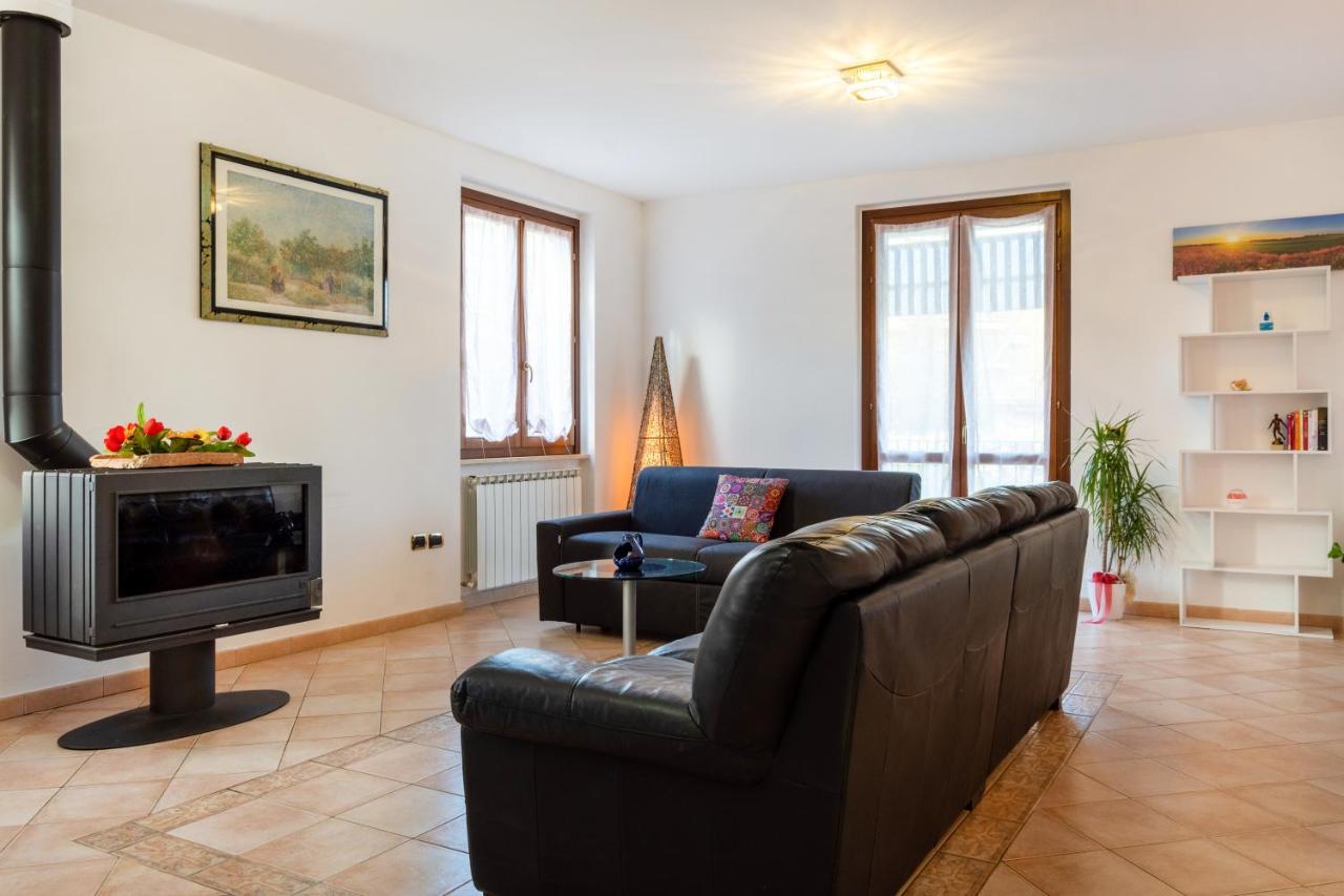 באסטיה אומברה Casa Del Giardino Bright Apartment מראה חיצוני תמונה